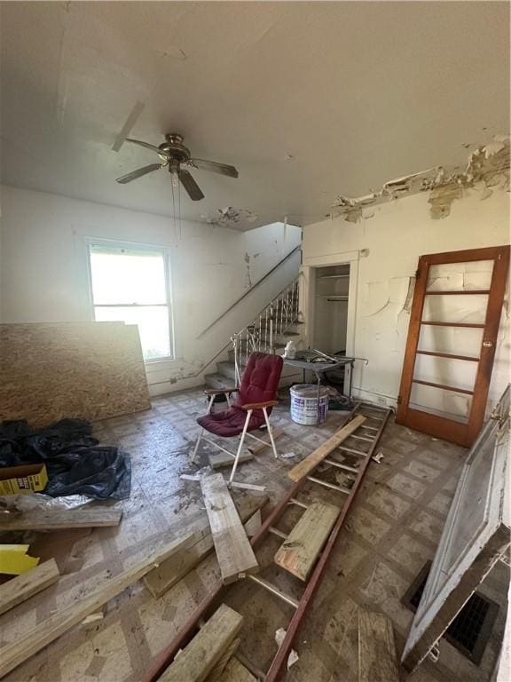 415 W Green St, Decatur, IL 62522 - bonus room featuring a ceiling fan
