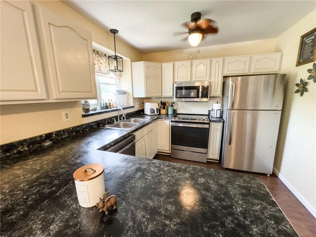 515 Horseshoe Ln, Casey, IL 62420 - photo 25