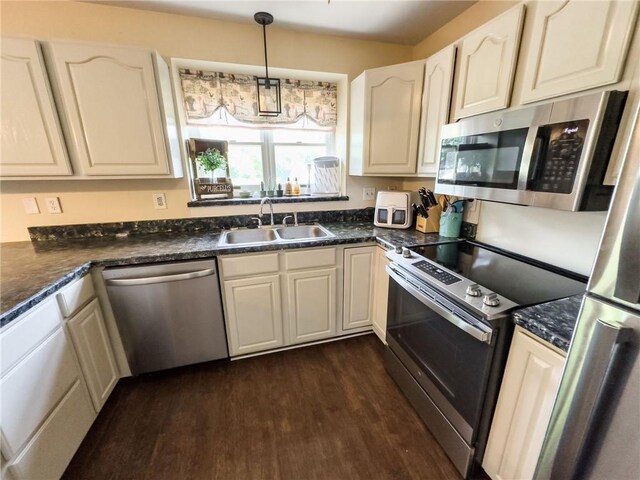 515 Horseshoe Ln, Casey, IL 62420 - photo 23