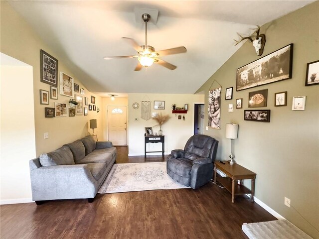 515 Horseshoe Ln, Casey, IL 62420 - photo 21
