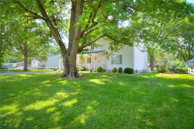 325 S Durfee St, Warrensburg, IL 62573 - view of yard