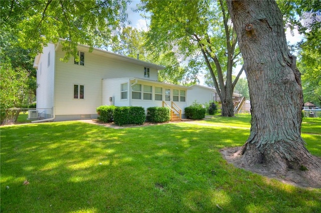 325 S Durfee St, Warrensburg, IL 62573 - back of house