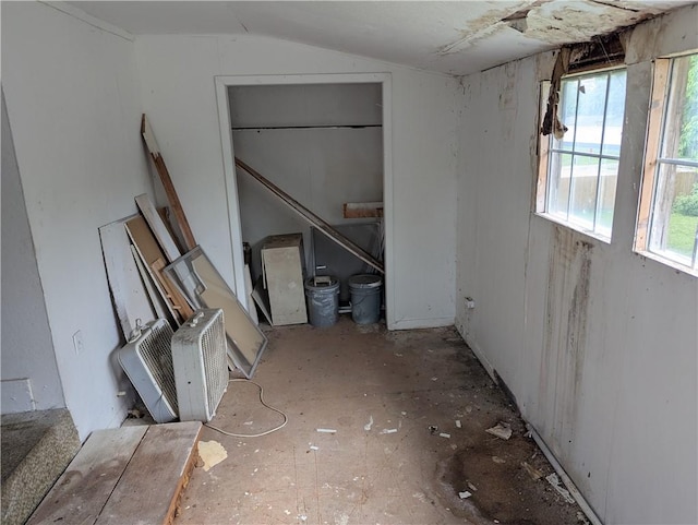321 N 16th St, Mattoon, IL 61938 - view of unfurnished room