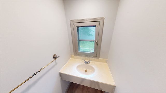 1204 N Franklin St, Danville, IL 61832 - bathroom featuring vanity