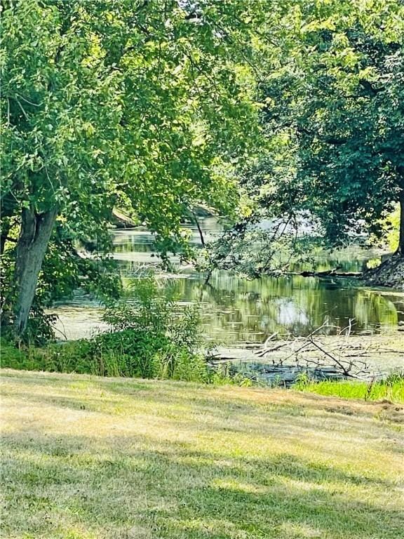 14014 E US Highway 40, Marshall, IL 62441 - view of yard featuring a water view