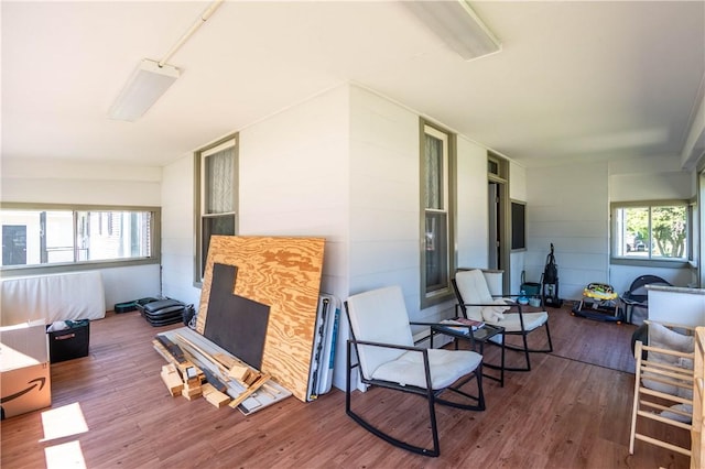 503 W Harrison St, Sullivan, IL 61951 - view of sunroom