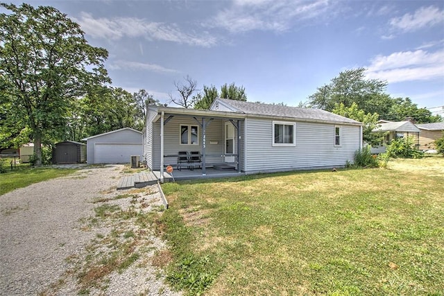2645 E Logan St, Decatur, IL 62526 - photo 1