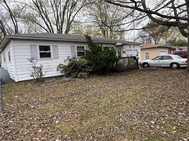 705 Orlando Dr, Robinson, IL 62454 - view of ranch-style house