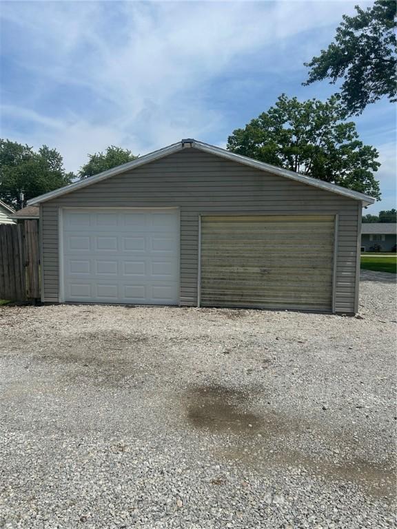 509 S 2nd St, Casey, IL 62420 - photo 6