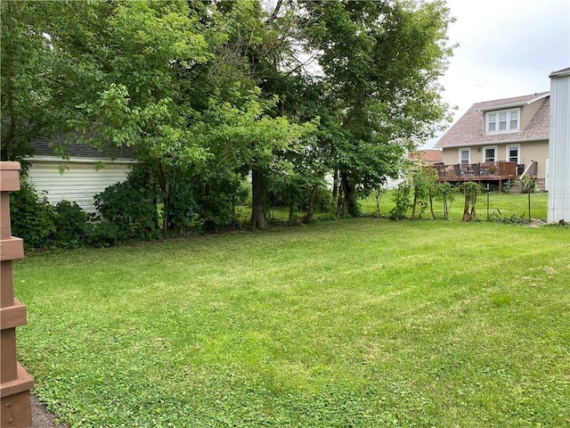 102 10th St, Charleston, IL 61920 - view of grassy yard