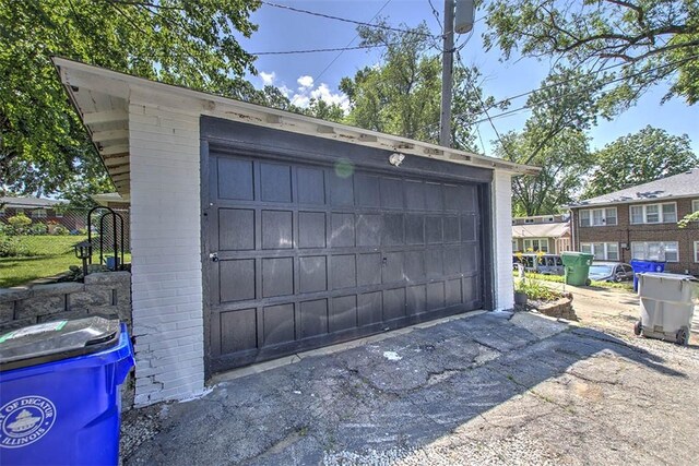 1579 W Main St, Decatur, IL 62522 - photo 25