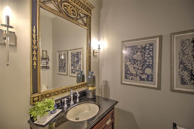 4140 S Lake Ct, Decatur, IL 62521 - bathroom with vanity
