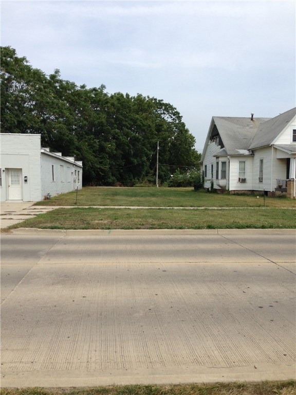 1612 Richmond Ave, Mattoon IL, 61938 land for sale