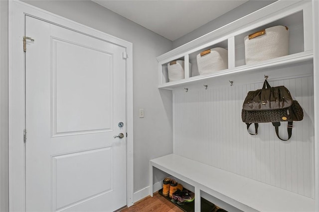 1121 Meadow Brook Ct, Mattoon, IL 61938 - mudroom with wood finished floors and baseboards