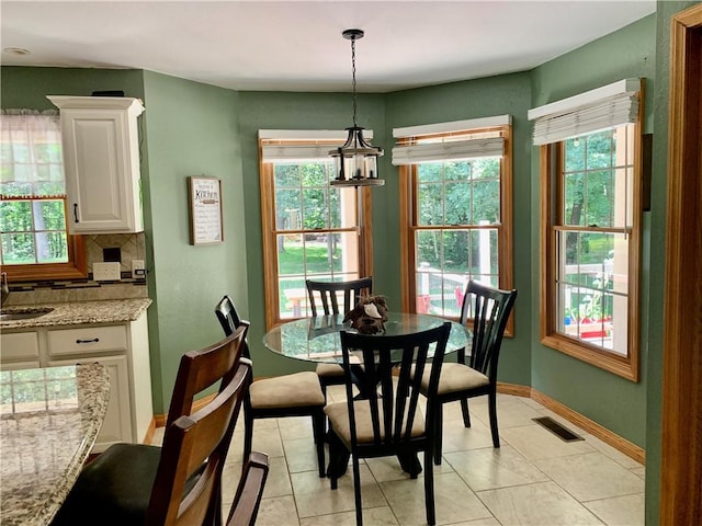 15690 E 1100th Ave, Effingham, IL 62401 - dining space with plenty of natural light and light tile patterned flooring
