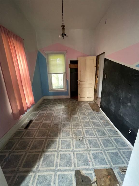 432 N Dearborn Ave, Kankakee, IL 60901 - photo 3