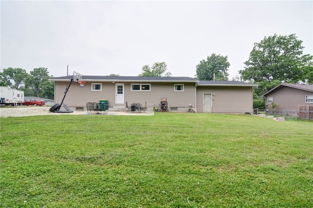 530 Sunset Dr, Mt Zion, IL 62549 - back of property with a patio and entry steps