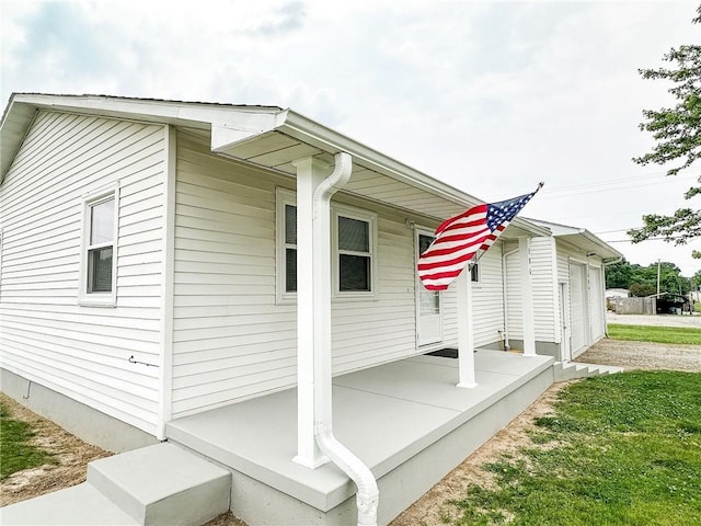 106 N Jefferson St, Greenup, IL 62428 - view of property exterior