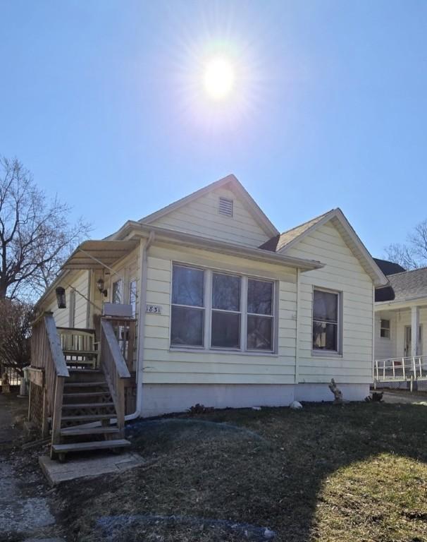 view of front of home