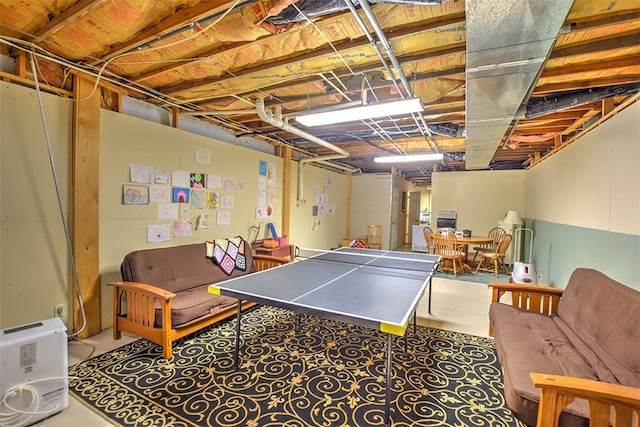 view of recreation room