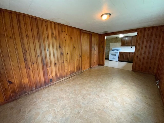 913 Forrest St, Danville, IL 61832 - photo 7
