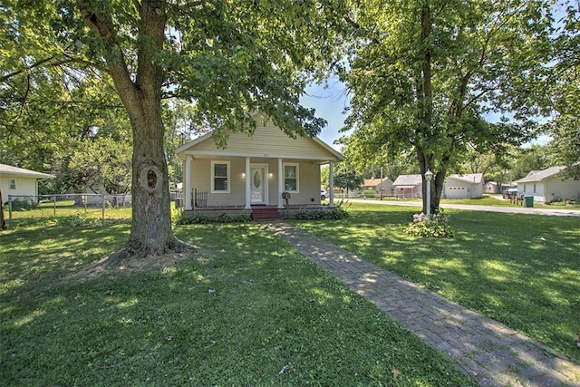 801 6th St, Pana, IL 62557 - photo 1