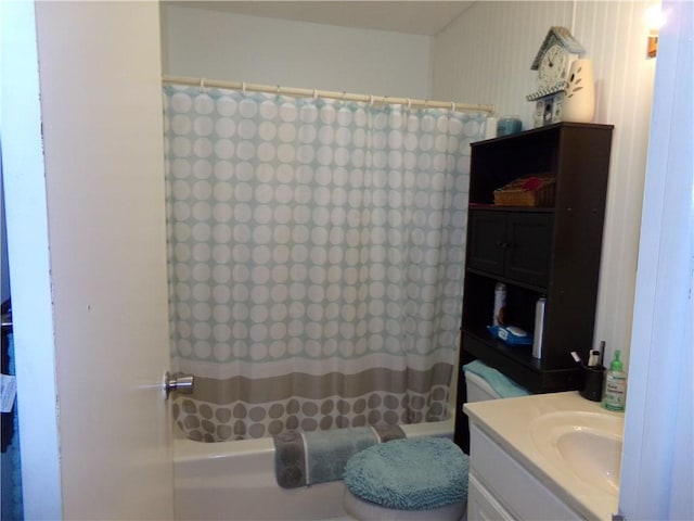 210 Kennedy Ave, Pana, IL 62557 - full bath featuring vanity and shower / bath combination with curtain