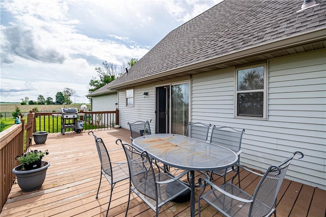 5334 Blue Mound Rd, Macon, IL 62544 - deck with outdoor dining space