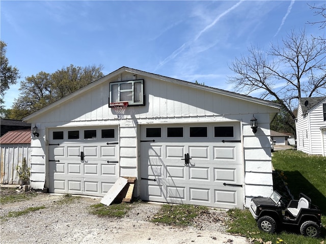 view of detached garage