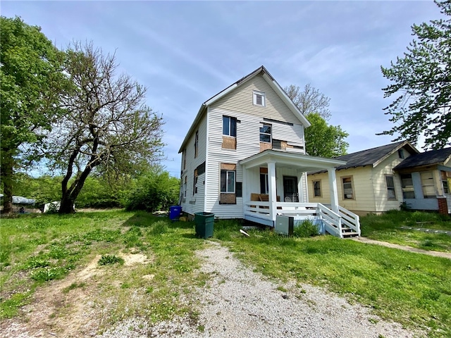 view of front of property with covered porch