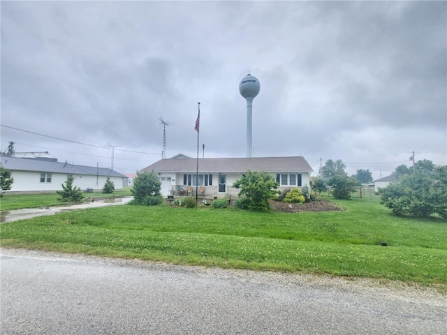 204 W Oak Ave, Montrose, IL 62445 - photo 15