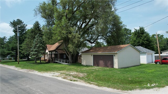 exterior space with a yard