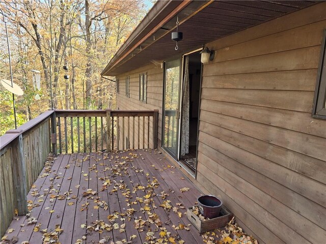 20746 E 400 N, Charleston, IL 61920 - view of wooden deck