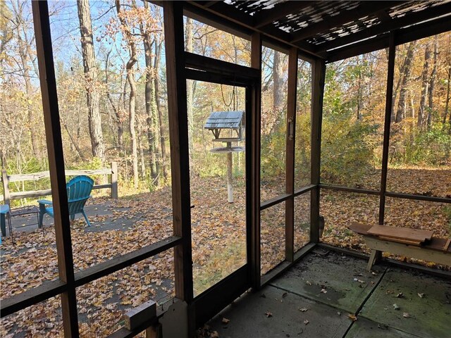20746 E 400 N, Charleston, IL 61920 - view of unfurnished sunroom
