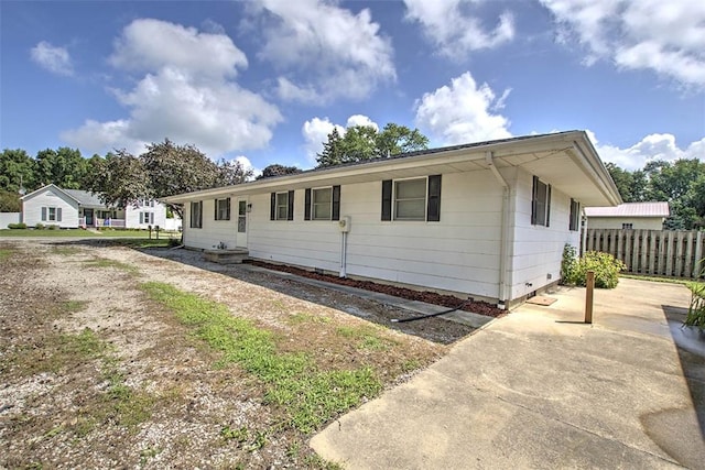 307 Shimp St, Cerro Gordo Township, IL 61855 - photo 25