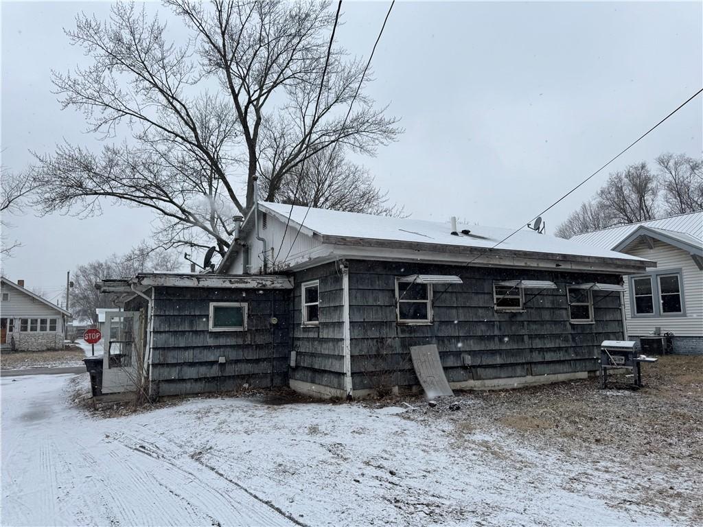 25 S S St, Danville, IL 61832 - photo 3