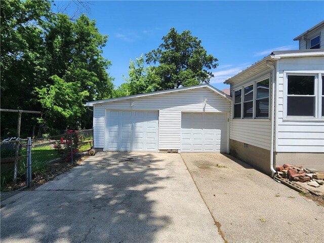 203 N E St, Olney, IL 62450 - view of detached garage