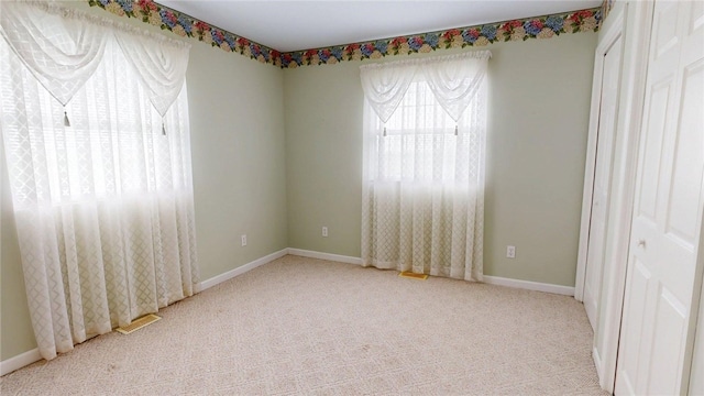 313 Shimp St, Cerro Gordo Township, IL 61855 - unfurnished room with carpet and baseboards