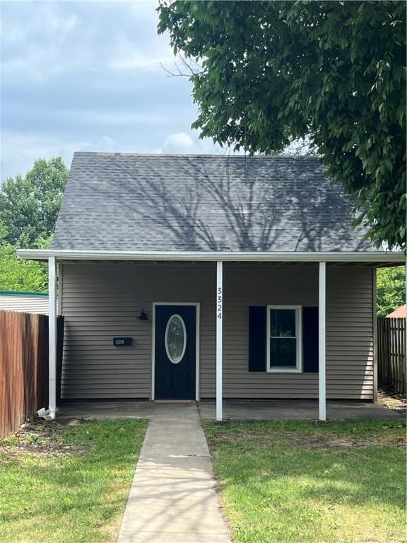 3324 Shelby Ave, Mattoon, IL 61938 - photo 1