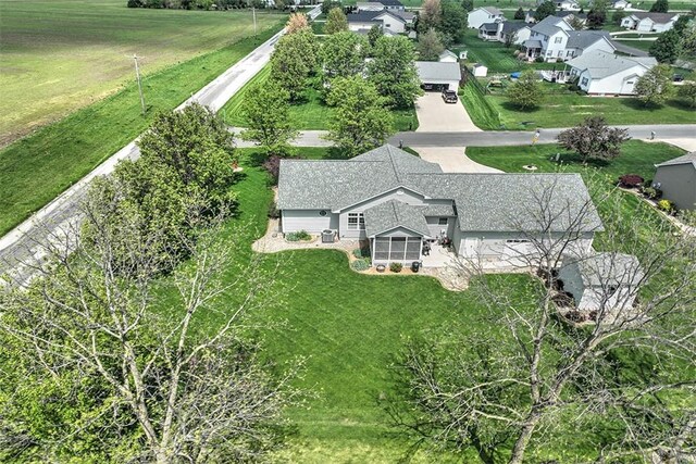 6711 Raintree Ln, Decatur, IL 62521