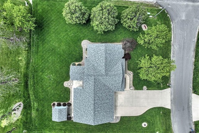6711 Raintree Ln, Decatur, IL 62521