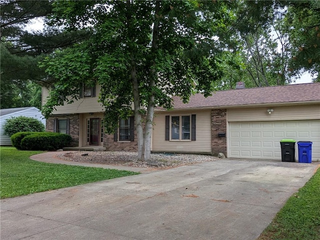 3151 Redlich Dr, Decatur, IL 62521 - photo 2