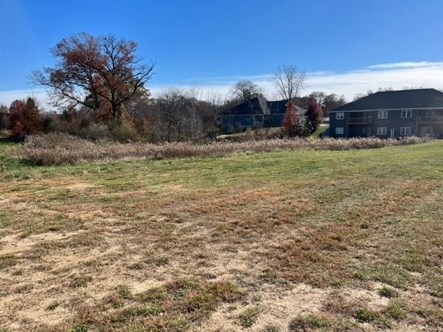Blohm Ave, Effingham, IL 62401