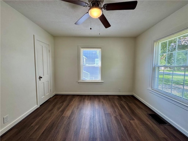 3319 Moultrie Ave, Mattoon, IL 61938 - photo 5