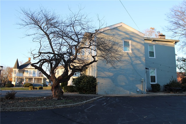 view of side of property