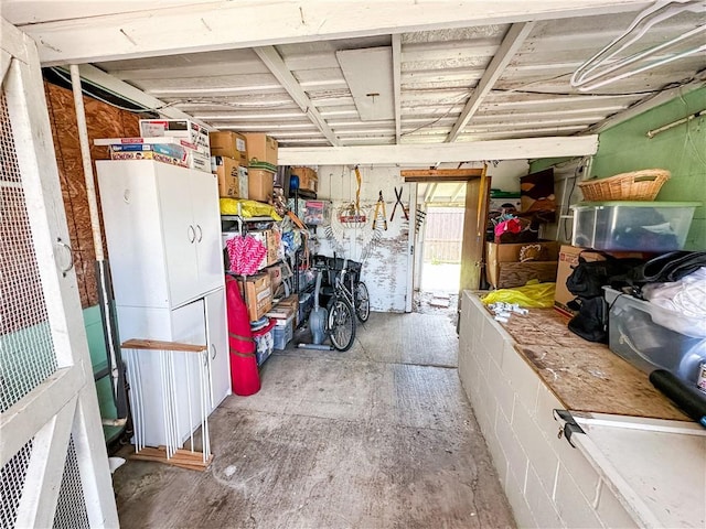 421 S 8th St, Marshall, IL 62441 - view of garage