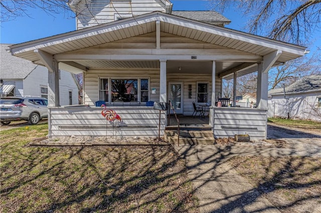 109 S Saint John St, Assumption, IL 62510 - exterior space featuring covered porch