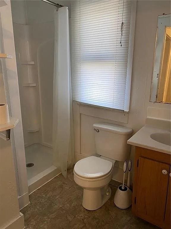 1010 W Main St, Decatur, IL 62522 - photo 13
