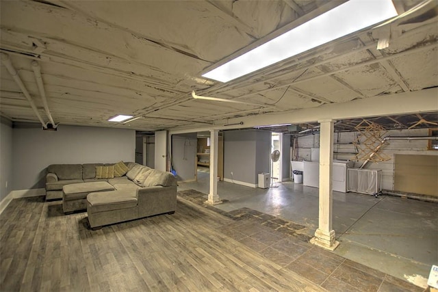 236 N Dennis Ave, Decatur, IL 62522 - finished below grade area featuring independent washer and dryer and baseboards