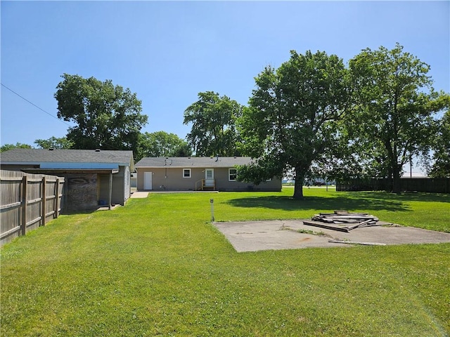 241 S Main St, Argenta, IL 62501 - view of yard